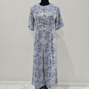 Elegant Paisley Print Jumpsuit - Blue and White
